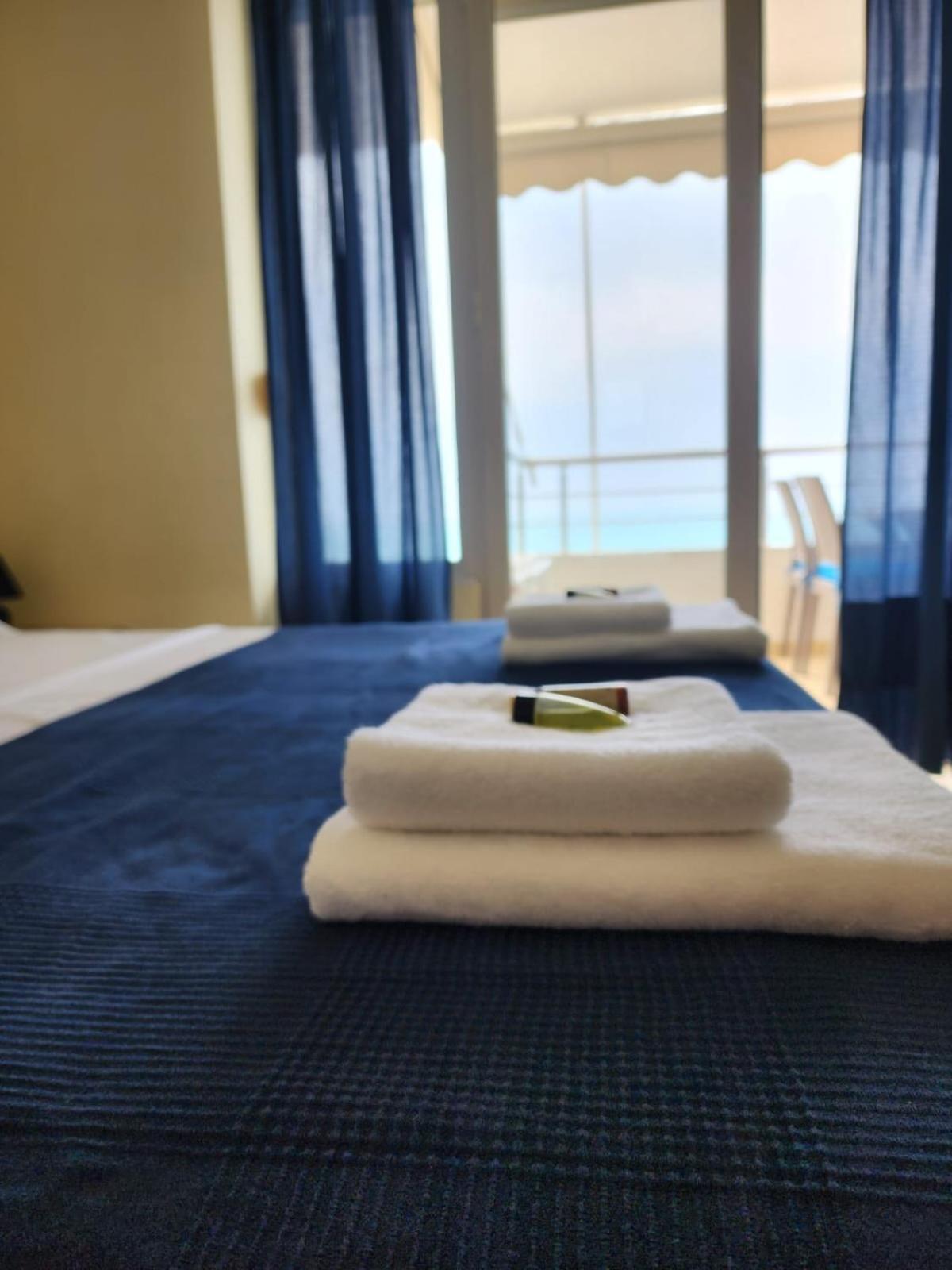 Matin Apartment Sea View Durres Exterior photo