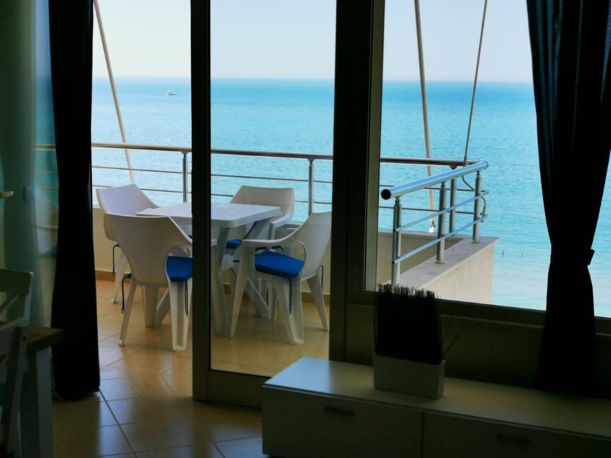 Matin Apartment Sea View Durres Exterior photo